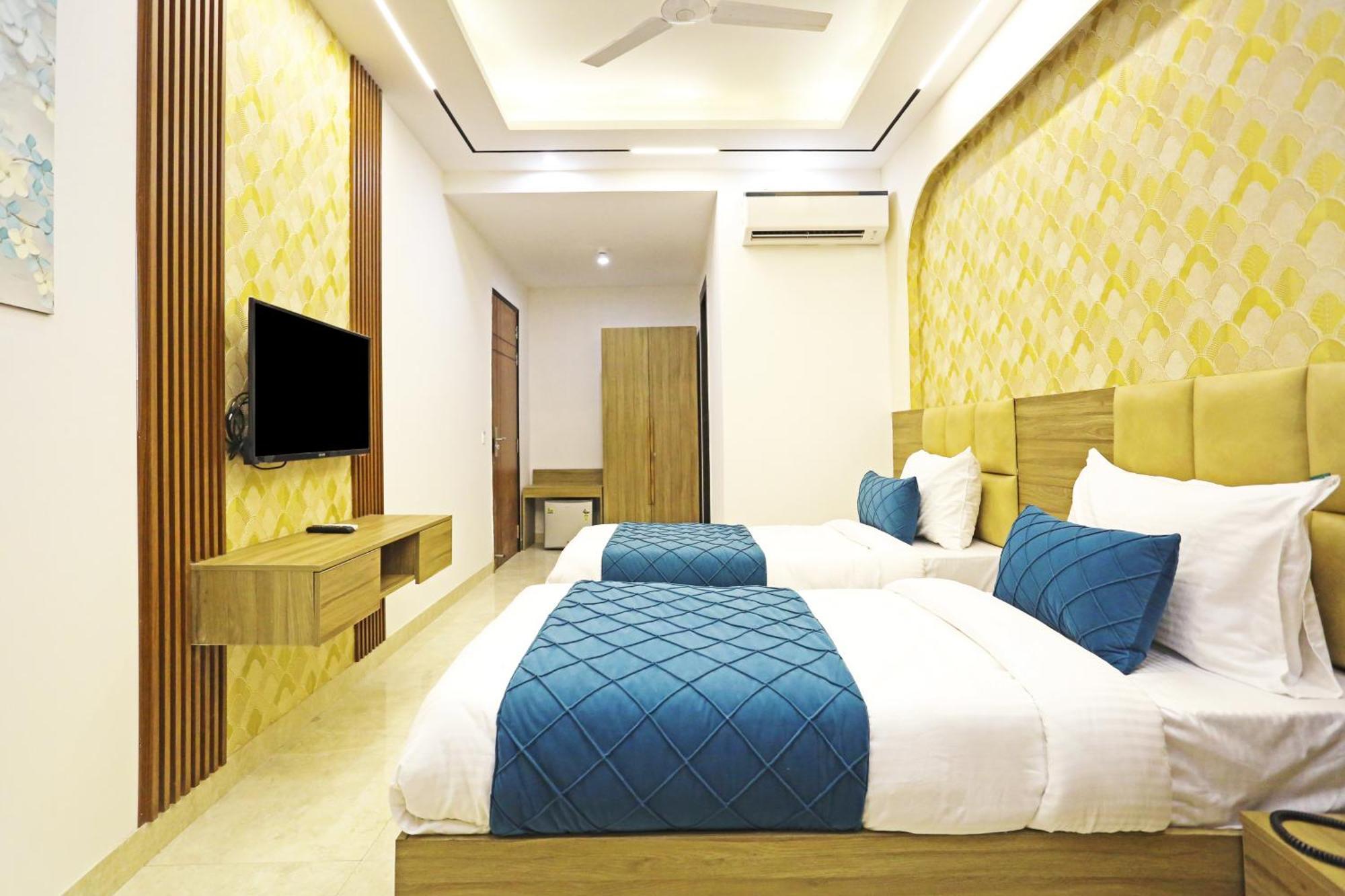 Hotel Hsp Plaza New Delhi Buitenkant foto
