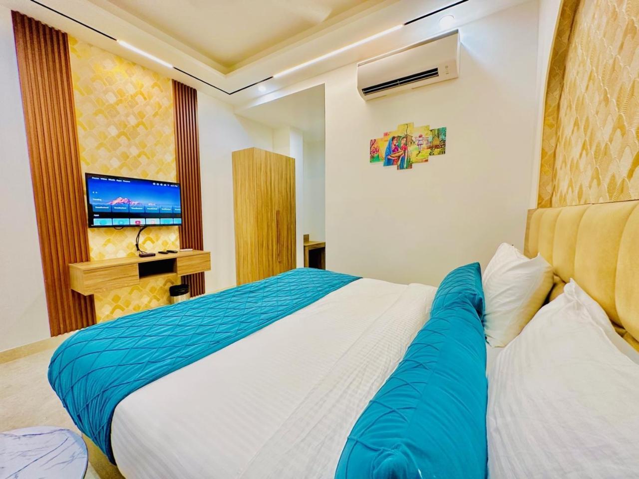 Hotel Hsp Plaza New Delhi Buitenkant foto