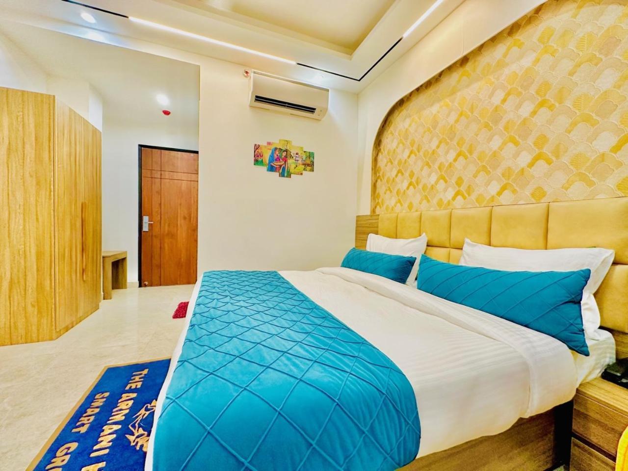 Hotel Hsp Plaza New Delhi Buitenkant foto