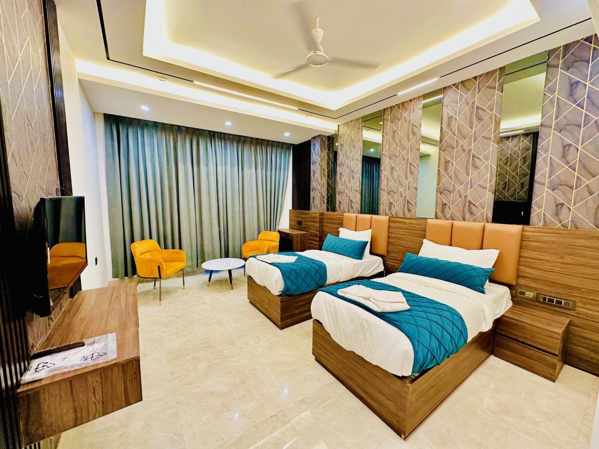 Hotel Hsp Plaza New Delhi Buitenkant foto