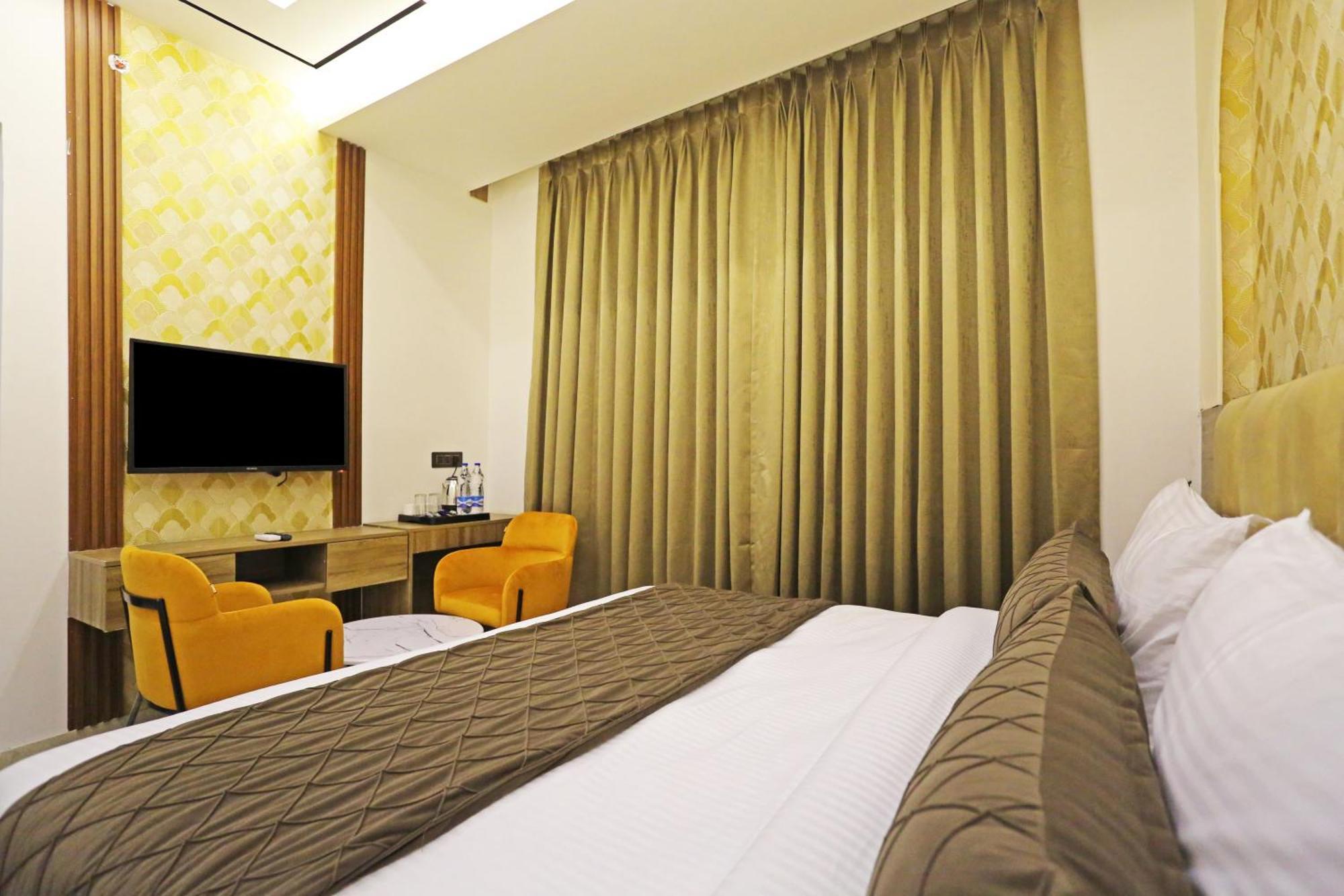 Hotel Hsp Plaza New Delhi Buitenkant foto