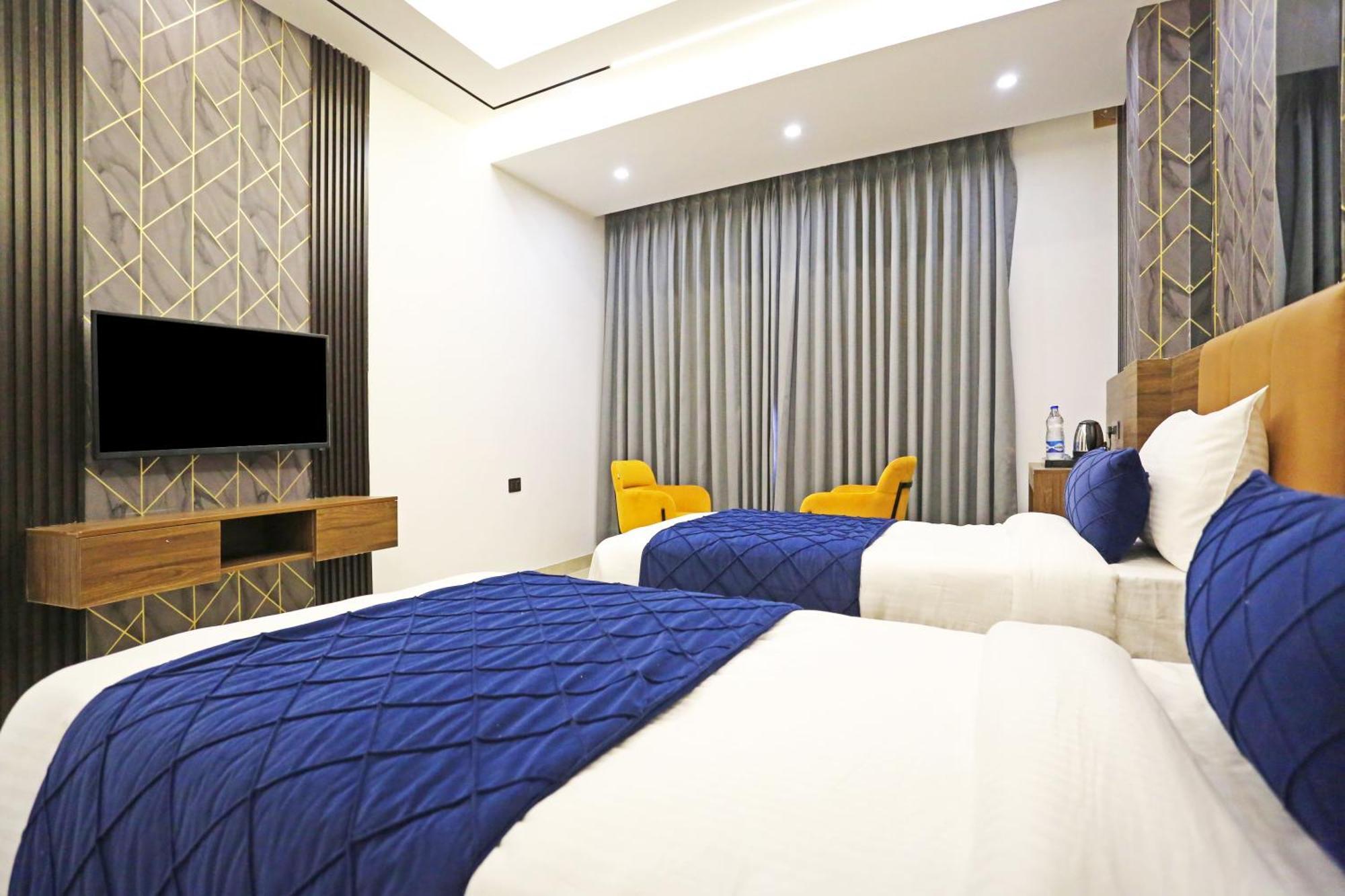 Hotel Hsp Plaza New Delhi Buitenkant foto