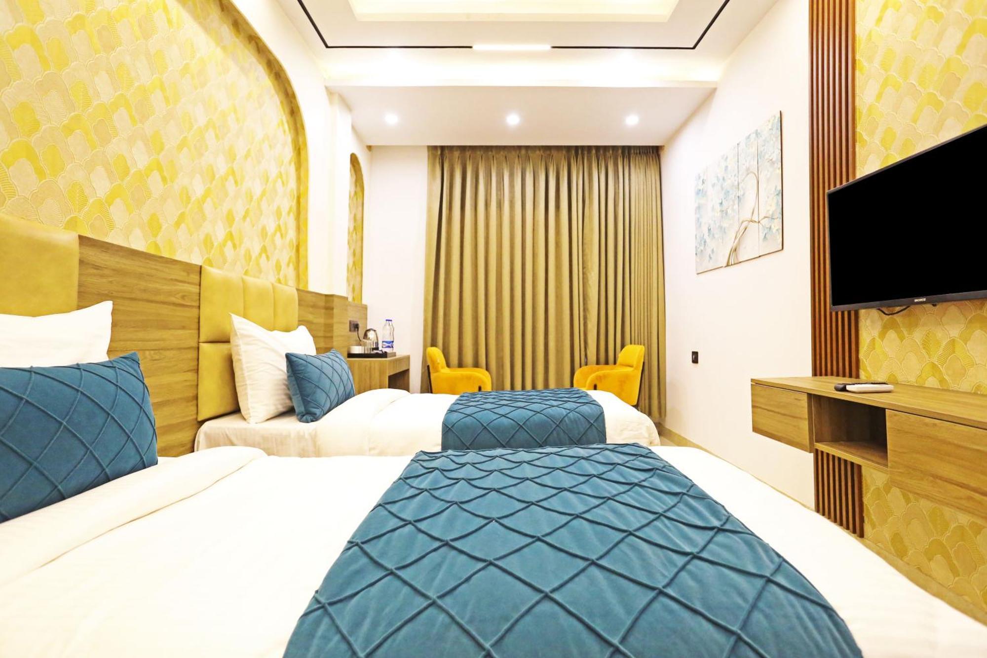 Hotel Hsp Plaza New Delhi Buitenkant foto
